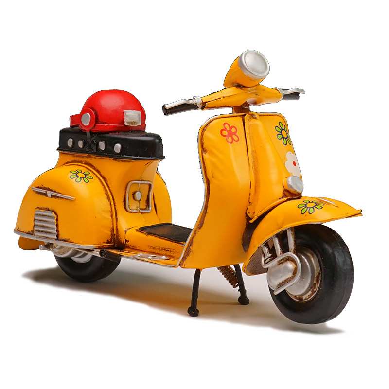 Modellino scooter d'epoca