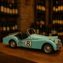 Modellino auto da corda d'epoca